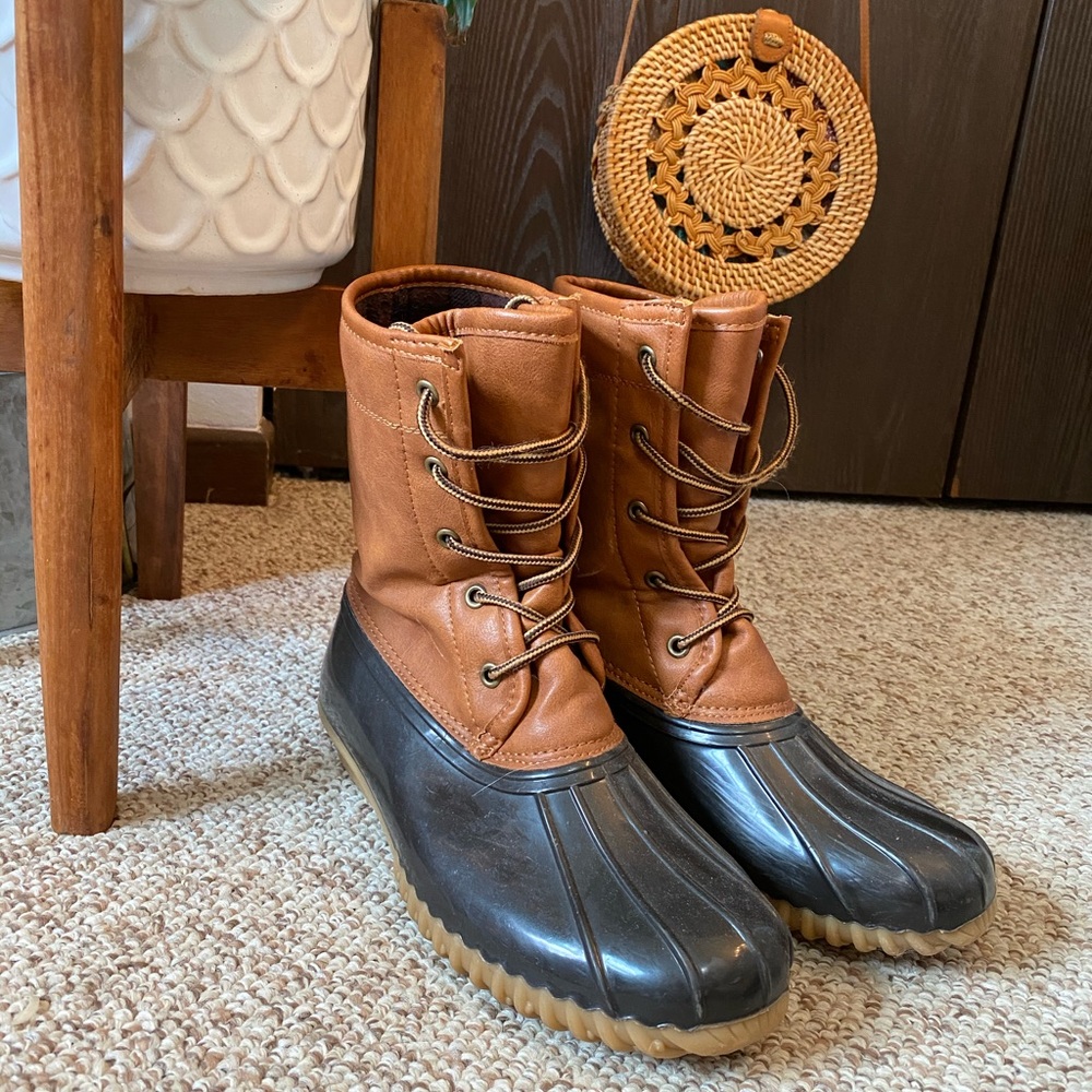 Duck Boots